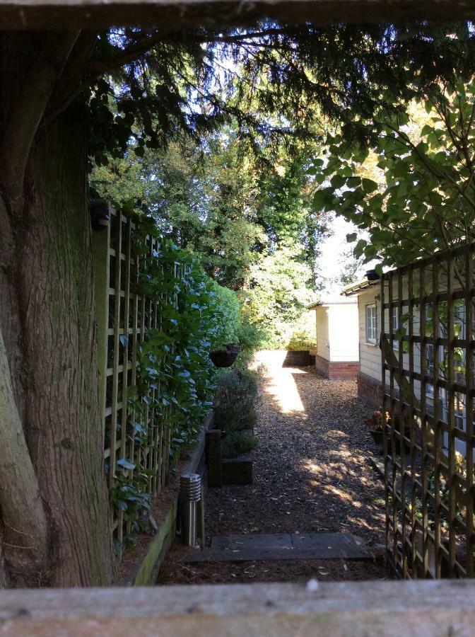 Beechfield Cottages Meopham  Экстерьер фото